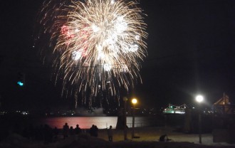 函館海上冬花火2016